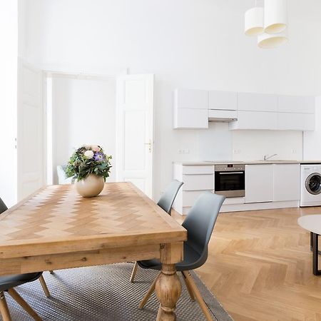 וינה Heymi Apartments Hoher Markt מראה חיצוני תמונה