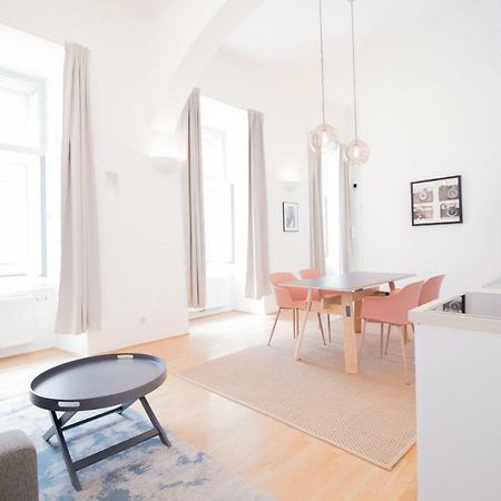 וינה Heymi Apartments Hoher Markt מראה חיצוני תמונה