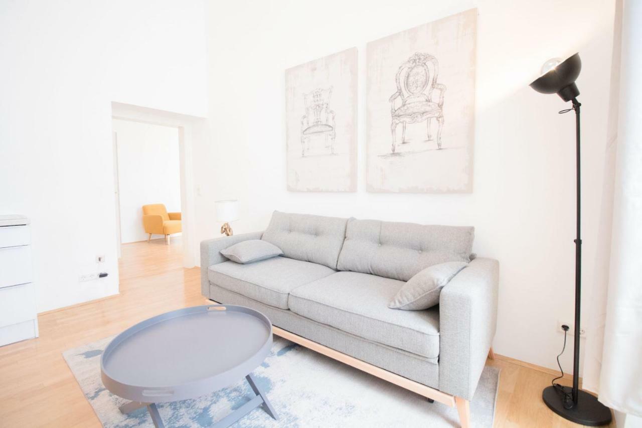 וינה Heymi Apartments Hoher Markt מראה חיצוני תמונה